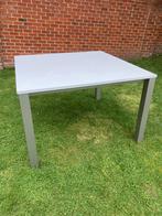 Witte vierkante keukentafel met grijze poten 120x120cm, Ophalen, Gebruikt, Tijdloos, Vier personen