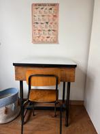 Klein bureau voor peuters en kleine kleuters, Antiek en Kunst, Ophalen
