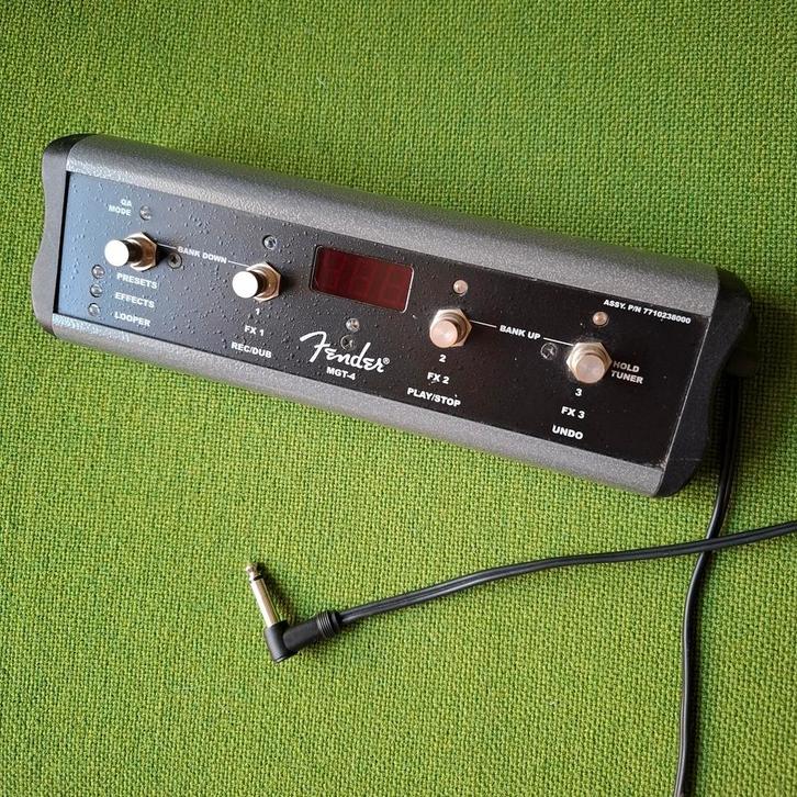 Fender footswitch MGT-4 MGT 4, Muziek en Instrumenten, Versterkers | Bas en Gitaar, Zo goed als nieuw, Ophalen of Verzenden
