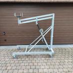 Montagelift 600kg/300cm hoog., Ophalen