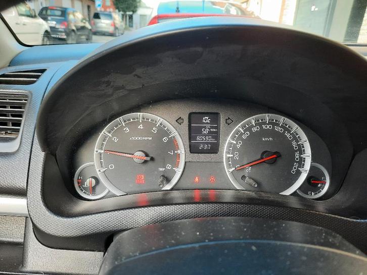 Essence 1.2i GL attraction, Auto's, Suzuki, Particulier, Swift, ABS, Airbags, Airconditioning, Alarm, Bluetooth, Elektrische buitenspiegels