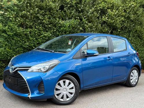 Toyota Yaris 1.5i VVT-i Hybrid+NAVI+CAMERA+EURO 6B, Auto's, Toyota, Bedrijf, Te koop, Yaris, ABS, Achteruitrijcamera, Airbags