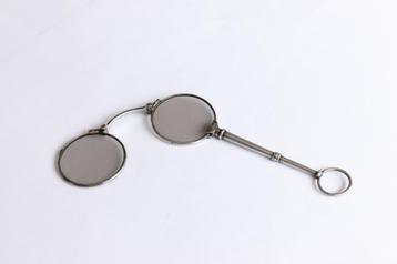 Zilveren Lorgnette vouwbril 19de eeuw beschikbaar voor biedingen