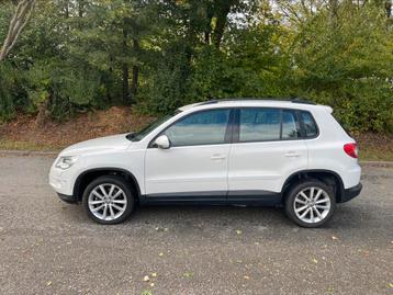 Vw Tiguan 2.0tdi 140 pk auto 151000 km mod 2010 ctok beschikbaar voor biedingen