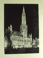 54644 - BRUSSEL - STADHUIS - ZIE 2 FOTO'S, Verzamelen, Verzenden
