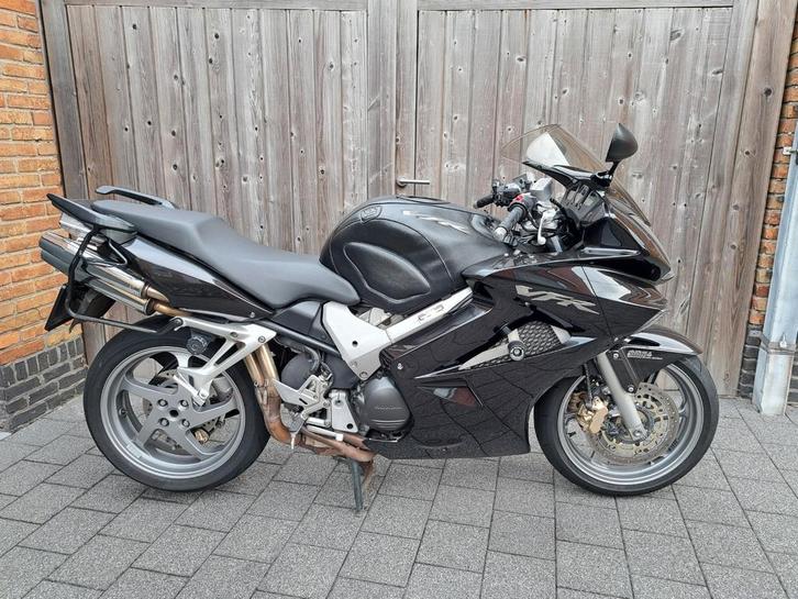 Honda vfr 800 vtec, Motoren, Motoren | Honda, Particulier, Toermotor, meer dan 35 kW, 4 cilinders, ABS, Ophalen