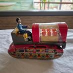 Antieke speelgoedtractor, Ophalen