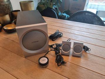 sound system BOSE - 2 speakers en subwoofer