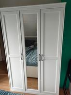 Twee kleerkasten Songesand, Ophalen, Gebruikt