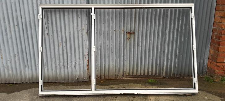 Gratis: groot alu raam, Doe-het-zelf en Bouw, Glas en Ramen, Gebruikt, Gevelraam of Ruit, 120 tot 160 cm, 160 cm of meer, Dubbelglas