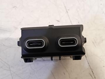 AUX POORT / USBC POORT BMW iX (I20) (01-2021/-) (5A27DE6) beschikbaar voor biedingen