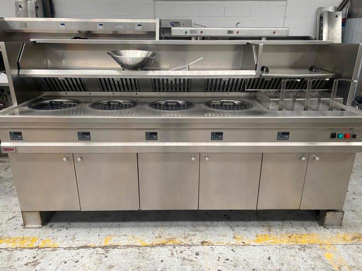 Friteuse GAZ occasion marque HEGRO de 5 bacs, Zakelijke goederen, Horeca | Keukenapparatuur, Fornuis, Frituur en Grillen, Gebruikt