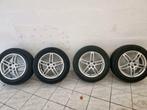 Jeep Renegade (5 x 110) - 215/60 R17 96H - winter, Auto-onderdelen, Banden en Velgen, Ophalen, Banden en Velgen, 17 inch, Winterbanden
