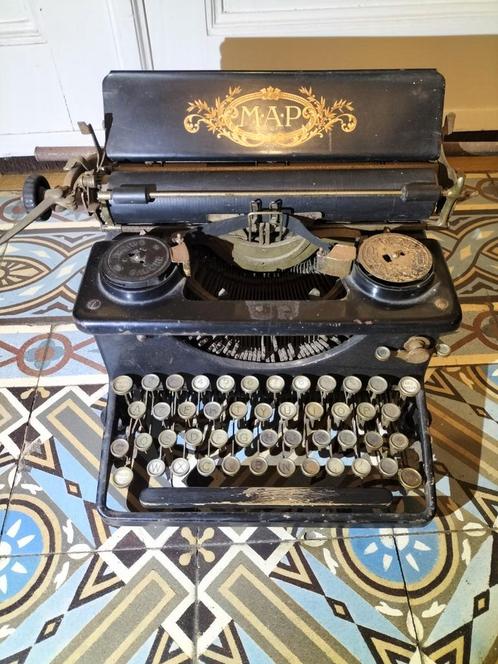 Typewriter Typemachine MAP Manufacture d’Armes de Paris, Antiek en Kunst, Antiek | Kantoor en Zakelijk, Ophalen