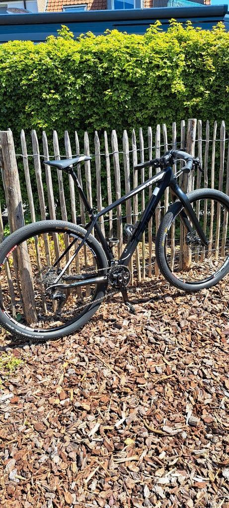 cube reaction Carbon, Fietsen en Brommers, Fietsen | Heren | Sportfietsen en Toerfietsen, Gebruikt, Ophalen