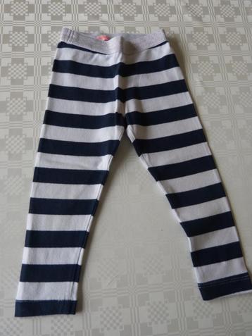 legging baby beschikbaar voor biedingen