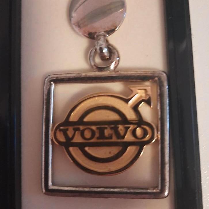 PORTE-CLÉS VOLVO*EN ARGENT MASSIF*NEUF*MIB*, Autos : Divers, Autos divers Autre, Enlèvement