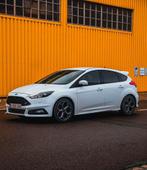 Focus ST , 2.0l , 2017 , 118.000km, Auto's, Ford, Wit, Leder, Handgeschakeld, Particulier