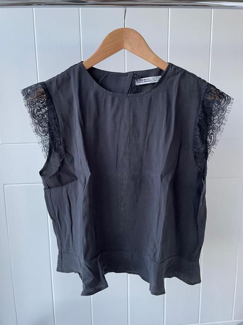 Elegante zwarte top met kant van Zara - open rug, Kleding | Dames, Topjes, Maat 46/48 (XL) of groter, Zwart, Zonder mouw, Ophalen of Verzenden