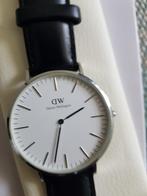 Mooie horloge in perfecte staat, Handtassen en Accessoires, Horloges | Dames, Ophalen of Verzenden, Zo goed als nieuw