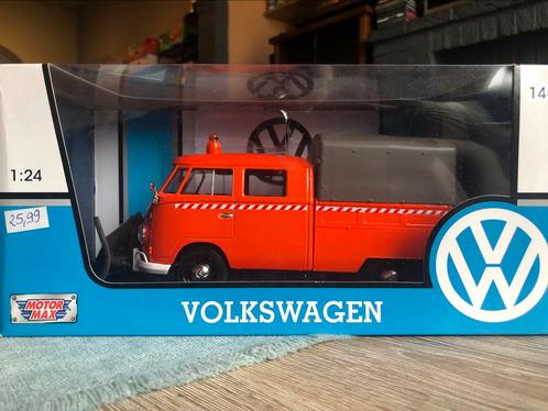 VW T1 pickup met huif en sneeuwploeg 1/24 MotorMax, Hobby en Vrije tijd, Modelauto's | 1:24, Nieuw, Auto, Motormax, Ophalen