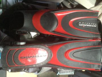 ATOMIC AQUATICS BLADE FIN. beschikbaar voor biedingen