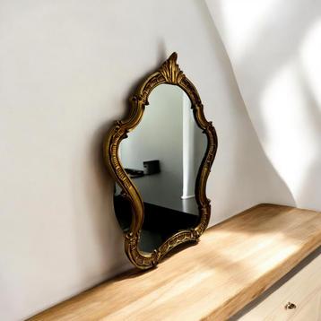 Vintage gouden barok spiegel / wandspiegel beschikbaar voor biedingen