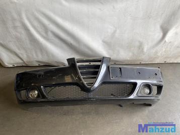 2004 ALFA ROMEO 156 Zwart 639 Voorbumper bumper 1997-2005 beschikbaar voor biedingen