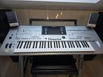 Tyros 4 avec amplificateur supplémentaire, Musique & Instruments, Enlèvement, Comme neuf, Clavier ou Synthétiseur