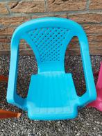 1 chaise en plastique pour enfants, Enfants & Bébés, Autres types, Enlèvement, Utilisé