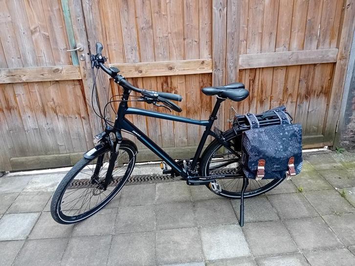 Giant AnyTour rs 2 (2022) NIEUW, Fietsen en Brommers, Fietsen | Heren | Sportfietsen en Toerfietsen, Zo goed als nieuw, Giant