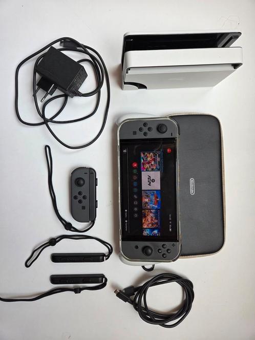 Nintendo Switch OLED - met SnapGrip en extra controller!, Games en Spelcomputers, Spelcomputers | Nintendo Switch, Gebruikt, Switch OLED