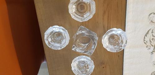 Cinq chandeliers en cristal à l'état neuf sans utilisation d, Antiquités & Art, Antiquités | Bougeoirs, Cristal, Enlèvement ou Envoi