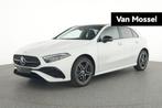 Mercedes-Benz A-Klasse 250 e AMG Line + PANORAMISCH DAK + NI, Auto's, Stof, Gebruikt, Euro 6, 4 cilinders