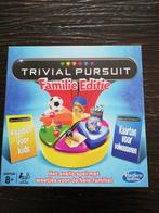 Trivial pursuit familie editie 8+ 2 tot spelers, Hobby en Vrije tijd, Hasbro, Ophalen of Verzenden, Een of twee spelers, Zo goed als nieuw