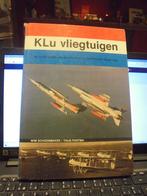 KLu vliegtuigen, Verzamelen, Boek of Tijdschrift, Luchtmacht, Ophalen of Verzenden