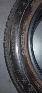 4 Dunlop winterbanden zeer goede staat komen van T-Roc, Ophalen, Zo goed als nieuw