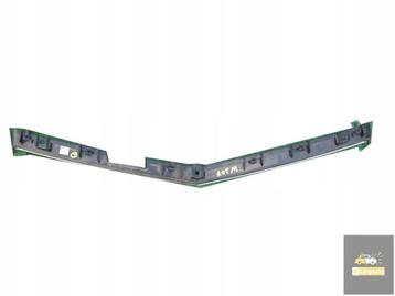GRILLESTRIP CHROOM MERCEDES W207 LIFT E COUP beschikbaar voor biedingen