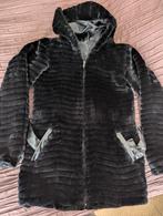 Winter jassen voor meisjes. Maat 152, Ophalen, Zo goed als nieuw, Jas