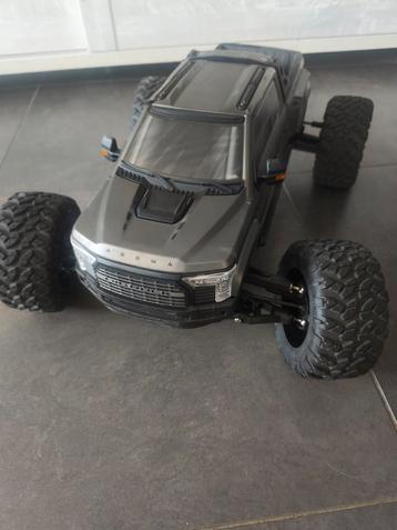 Arrma bigrock 1/7 rtr rijd op 4 en 6 s Lipo  beschikbaar voor biedingen