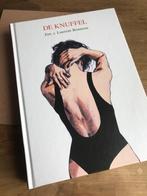 Graphic novel De Knuffel, Boeken, Stripverhalen, Ophalen of Verzenden, Zo goed als nieuw