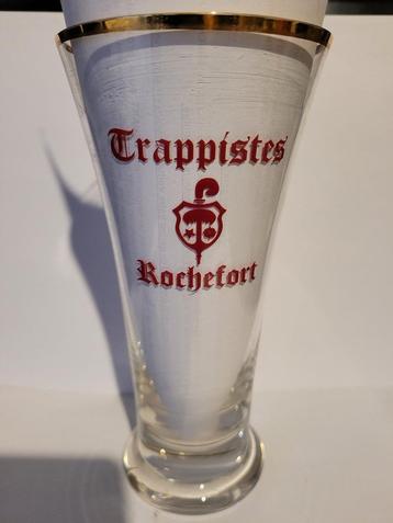 Oud glasbier Trappist Rochefort rood 30 jaar 