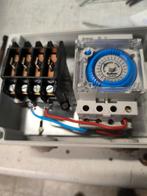 Klok met relais, Ophalen, Zo goed als nieuw