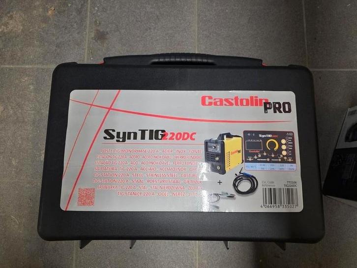 Poste a souder SYNTIG 220 DC CASTOLIN, plus casque GYS XXL., Bricolage & Construction, Outillage | Soudeuses, Tig, Enlèvement