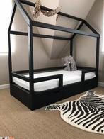 Bedhuisje met bedlade Little Dreamers, Kinderen en Baby's, Ophalen, 85 tot 100 cm, Zo goed als nieuw, Matras