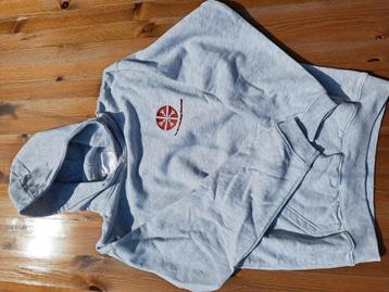 Set turnkledij Sint-Michielscollege Brasschaat  maat 176 beschikbaar voor biedingen