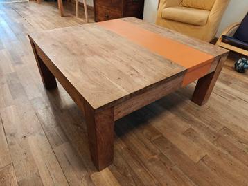 Massief houten salontafel