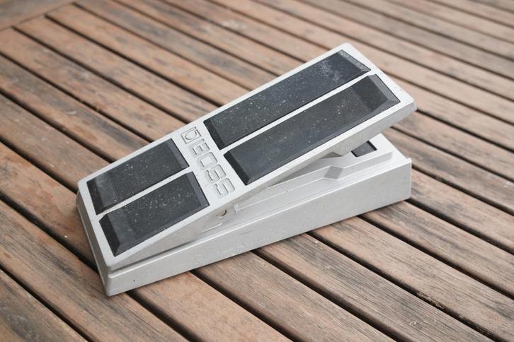 Pédale Boss FV 500L, Musique & Instruments, Effets, Utilisé, Volume, Enlèvement