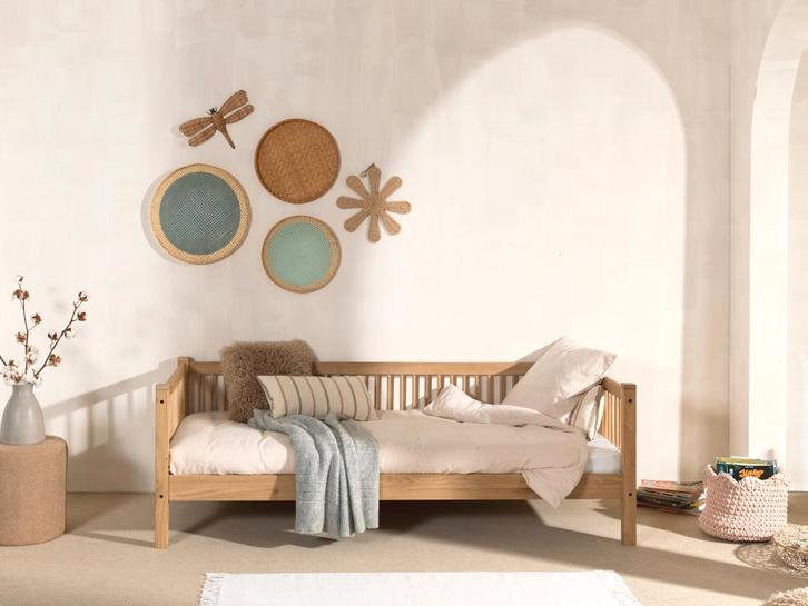 CANAPÉ-LIT FORREST EN CHÊNE MASSIF. NOUVEAU !, Enfants & Bébés, Chambre d'enfant | Lits, Neuf, 180 cm ou plus, 85 à 100 cm, Sommier à lattes