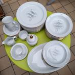 Meerdelig servies wit met goud bedrukt, Ophalen, Gebruikt, Porselein, Bord(en)
